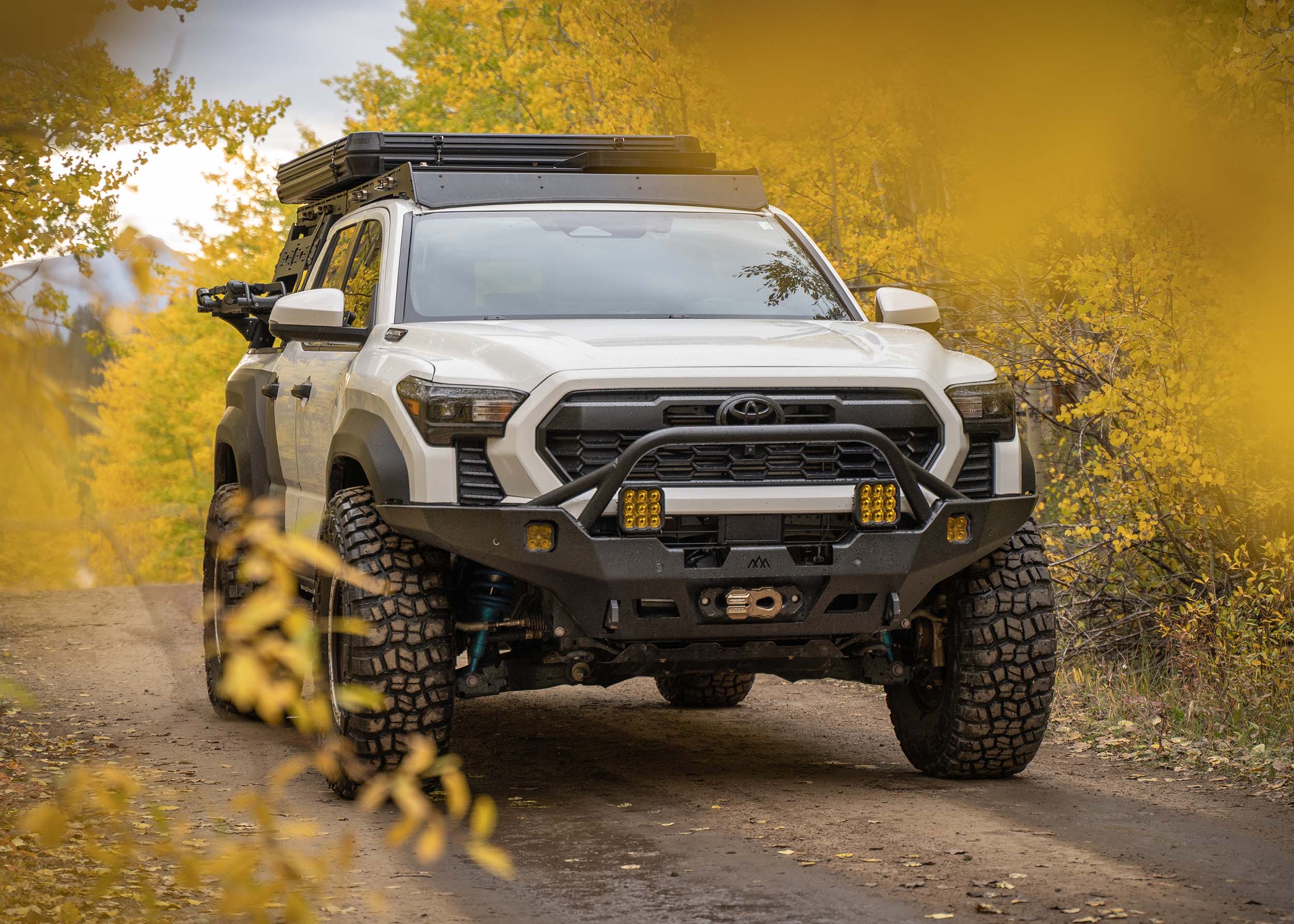 Hi-Lite Overland Toyota Tacoma Front Bumper 4th Gen (2024-2025) [Prerunner Bull Bar]