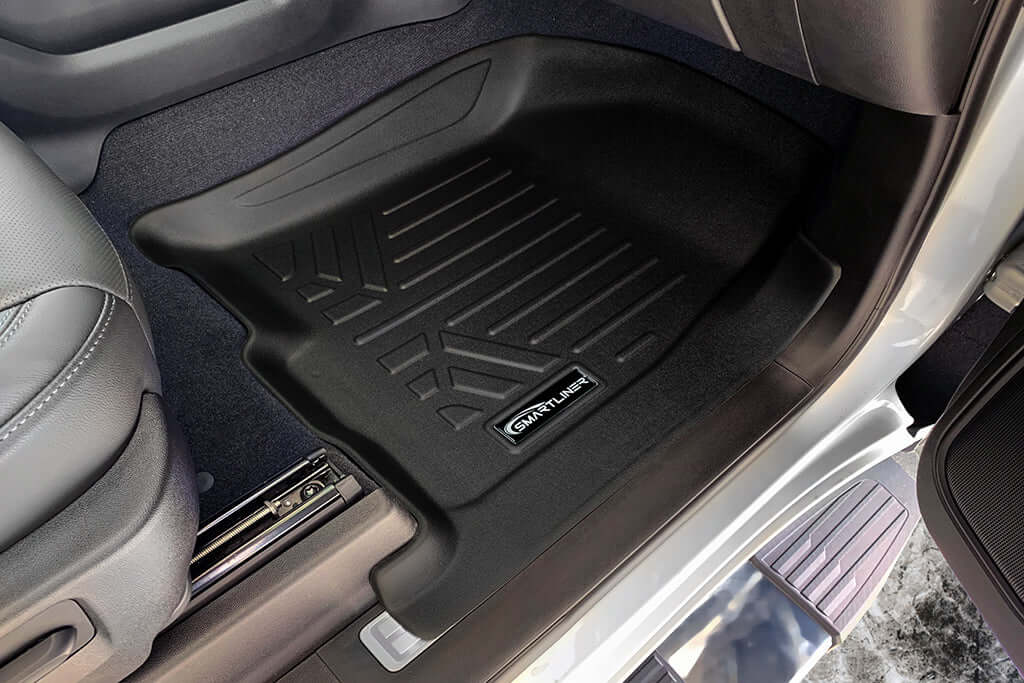 SMARTLINER Custom Fit Floor Liners Compatible With 2020-2025 Chevrolet Silverado 2500 HD | 3500 HD (Double Cab|Carpeted Flooring|1st Row Bench Seat|Without Over the Hump Coverage|with 2nd Row Underseat Storage)