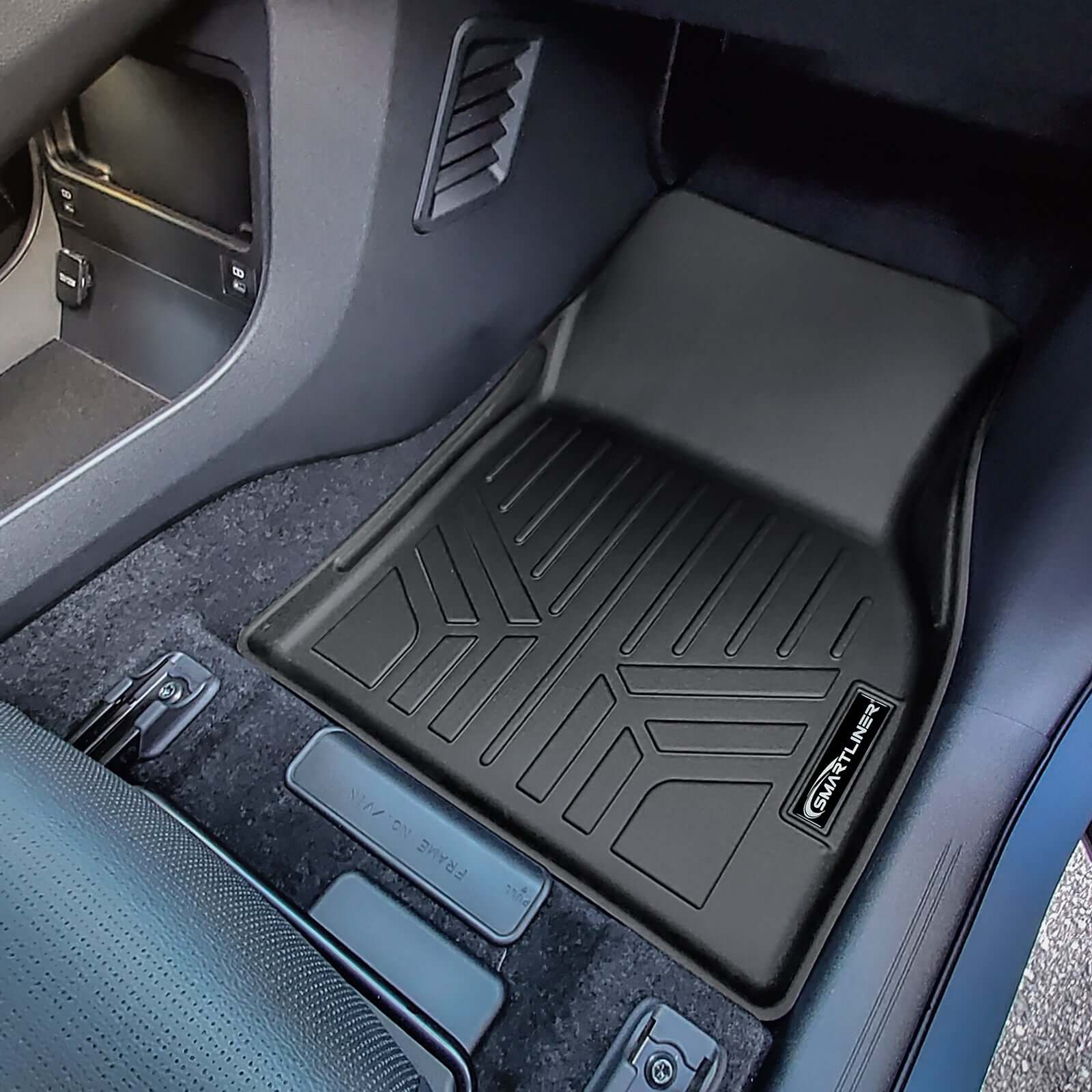 SMARTLINER Custom Fit Floor Liners For 2023-2025 Subaru Solterra EV