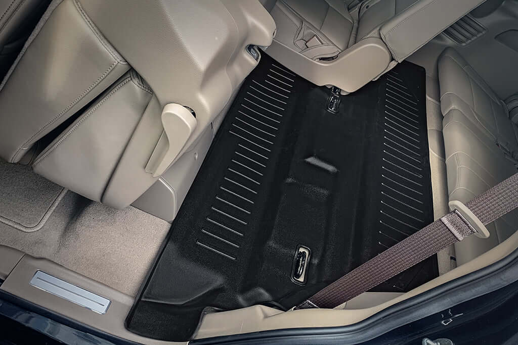 SMARTLINER Custom Fit Floor Mats 3 Rows and Cargo Liner Behind 2nd Row Set Black 2015 - 2020 Tahoe / Yukon with 2nd Row Bench Seats