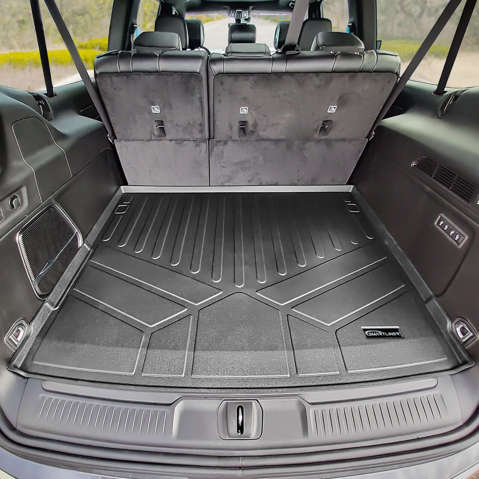 SMARTLINER Custom Fit Floor Liners For 2023-2025 Jeep Wagoneer L (7 Passenger Model)