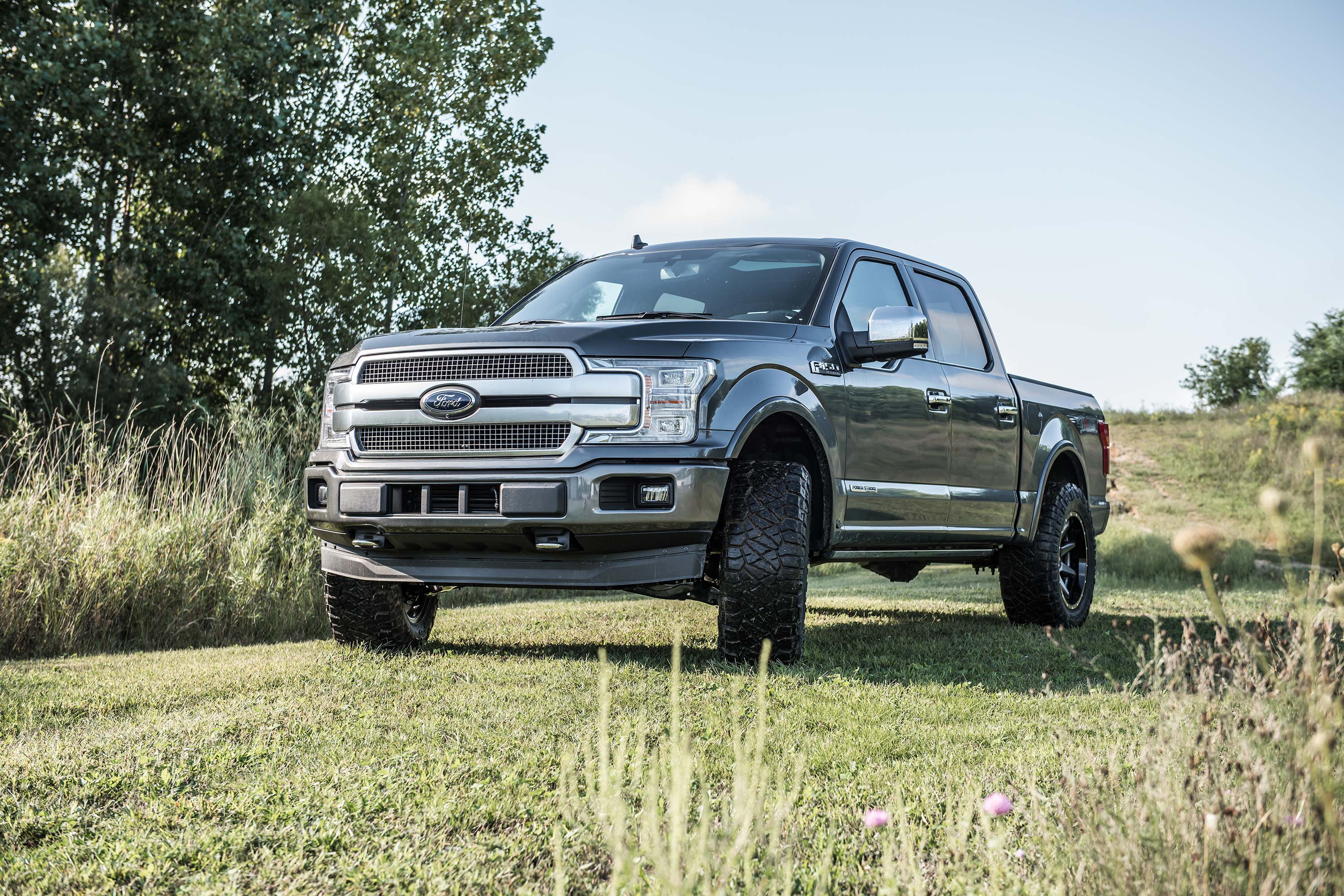 2 Inch Leveling Kit | FOX 2.0 Snap Ring Strut | Ford F150 (21-25) 4WD