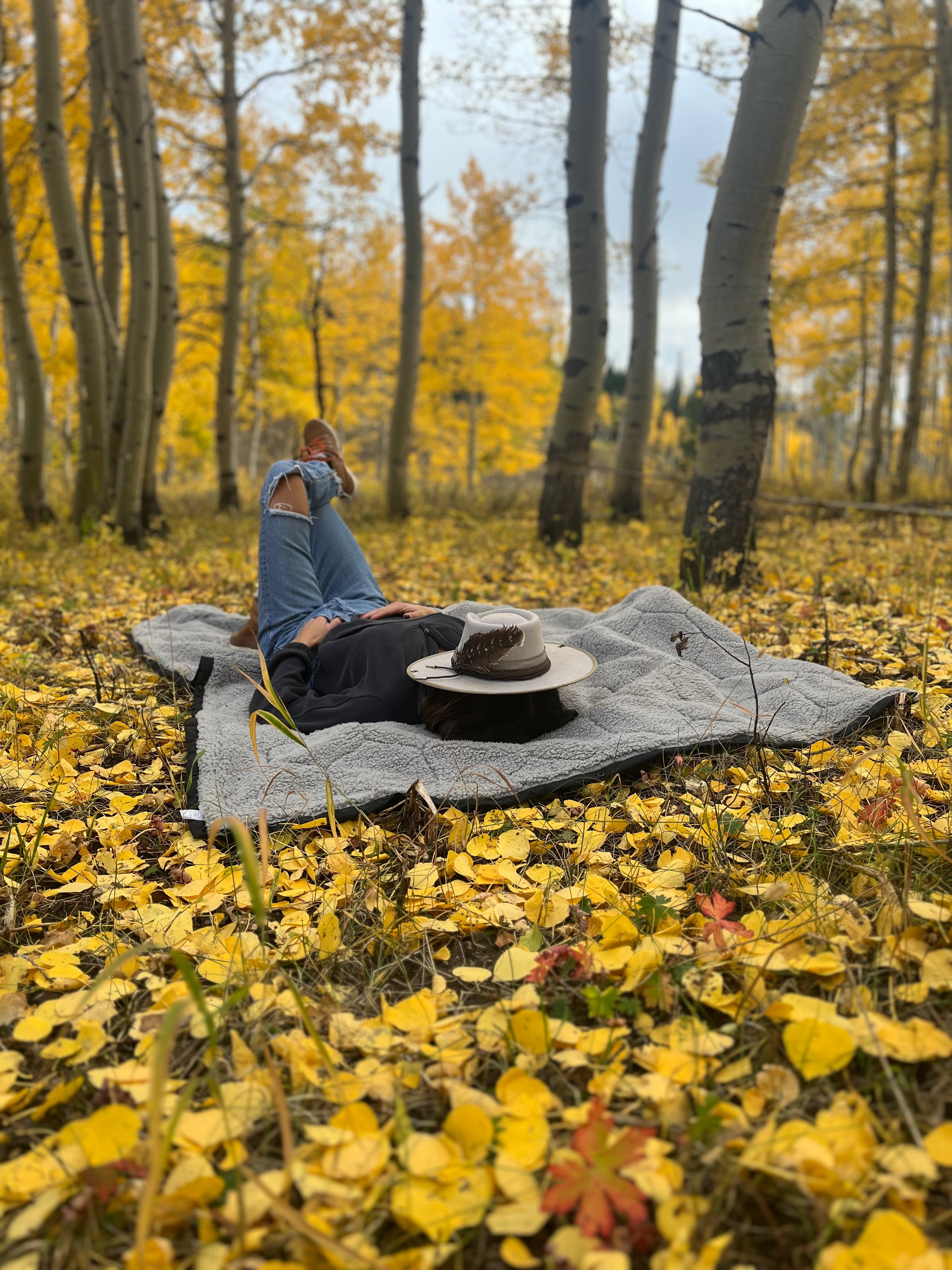 Anywhere Poncho/Puff Blanket - Clearance