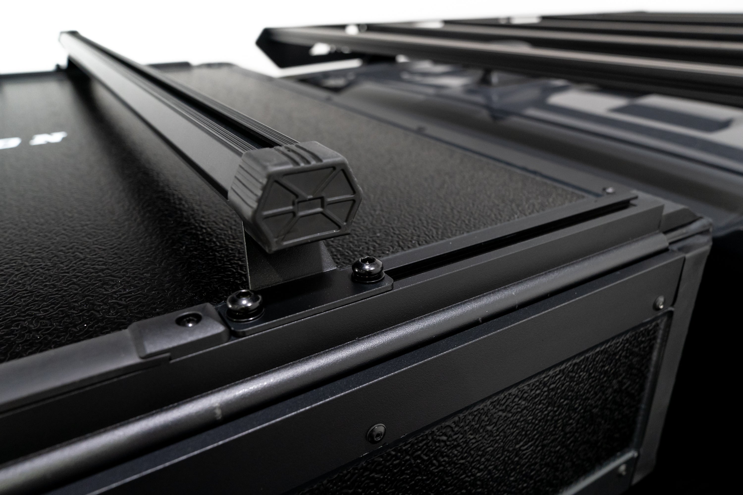 Nova - Hybrid Foldout Rooftop Tent
