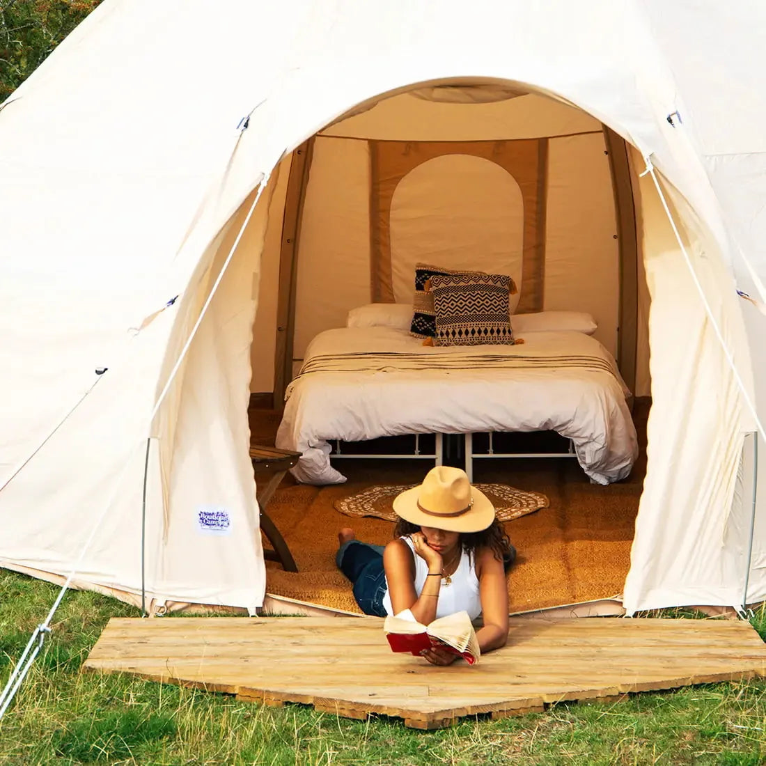 Nova Air Dome Tent