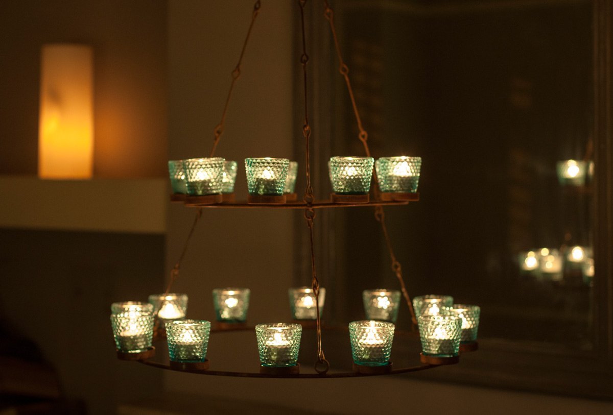 Tea Light Chandelier - Blue Glass