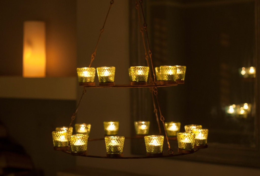 Tea Light Chandelier - Green Glass