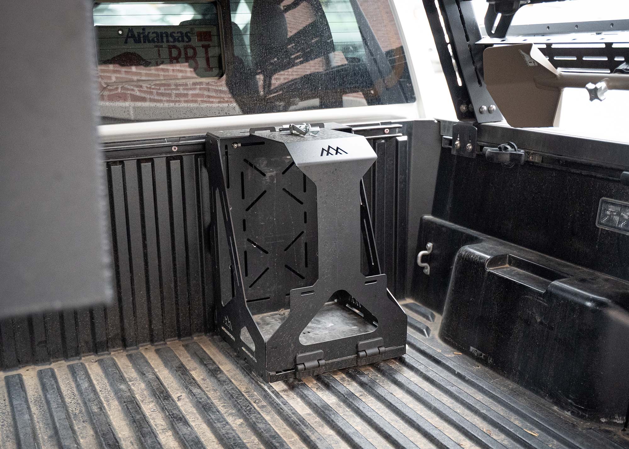Jerry's Can Holder - Dual Universal Jerry Can Carrier