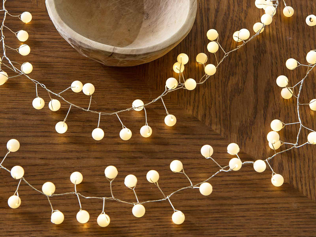 White Snowberry LED Light Chain