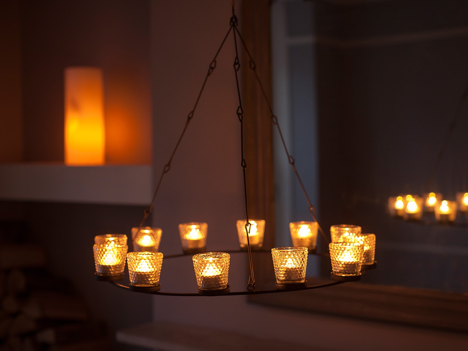 Tea Light Chandelier - Clear Glass