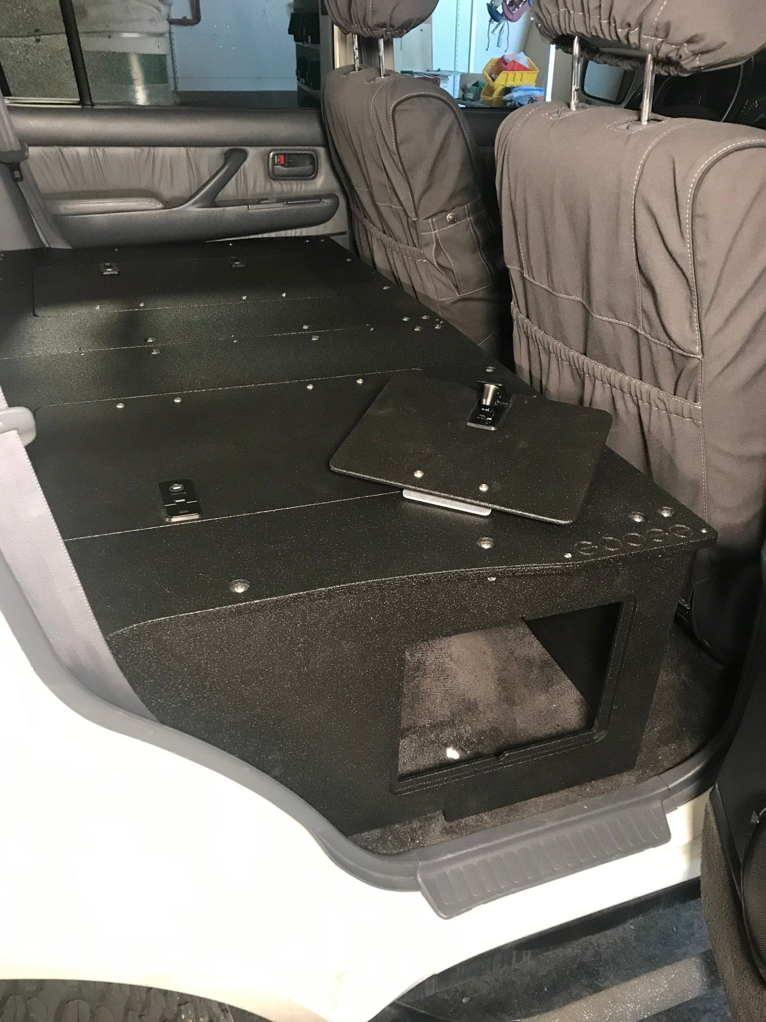 Stealth Sleep and Storage Package for Toyota Land Cruiser 1991-1997 80 Series - 43-3/8" W x 8" H x 40" D
