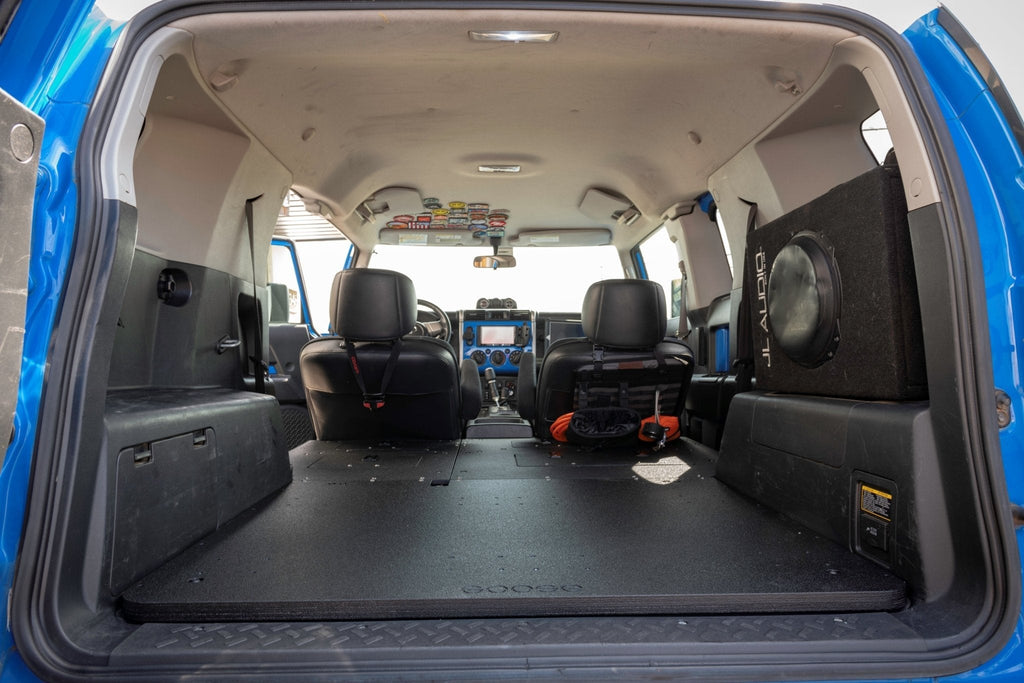 Toyota FJ Cruiser 2006-2014 - Second Row Seat Delete Plate System