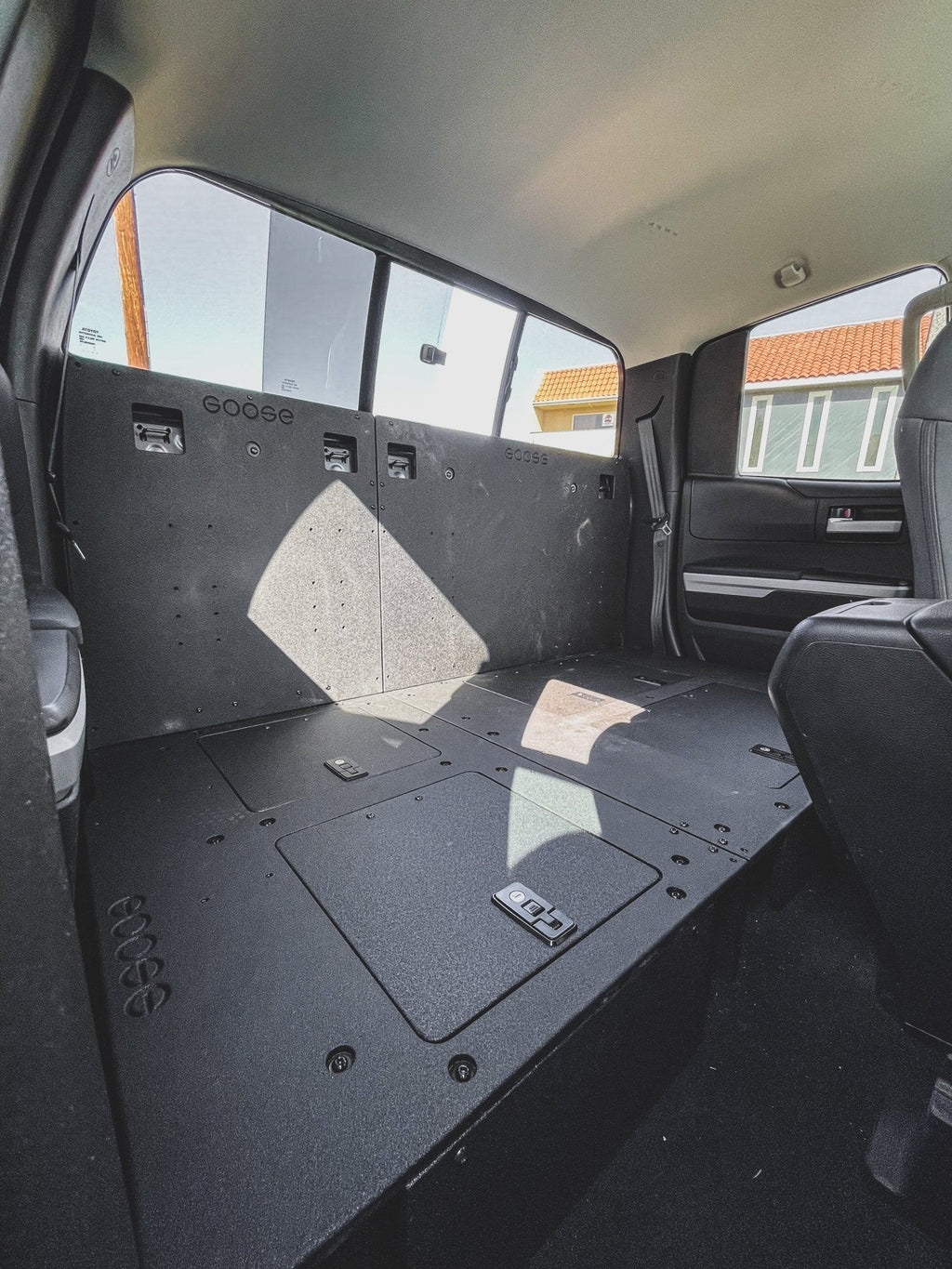 Toyota Tundra 2014-2021 2.5 Gen. Double Cab - Second Row Seat Delete Plate System